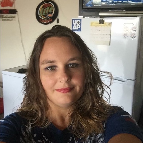 manlyelle38